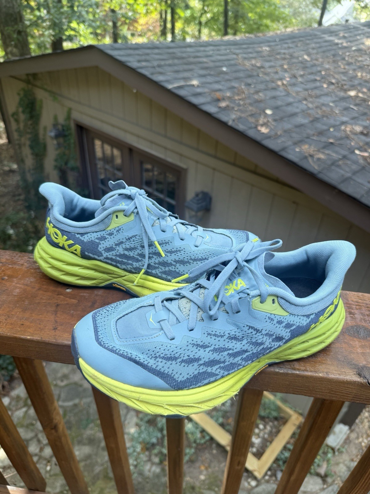Hoka One One Speedgoat 5 Grey Green Running Shoes 1123157 SBDCT Men's Size 8EE