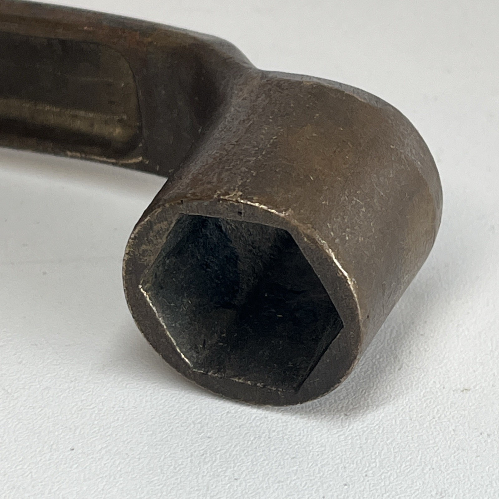 Bronze Winch Handle Hexagonal 1" Female