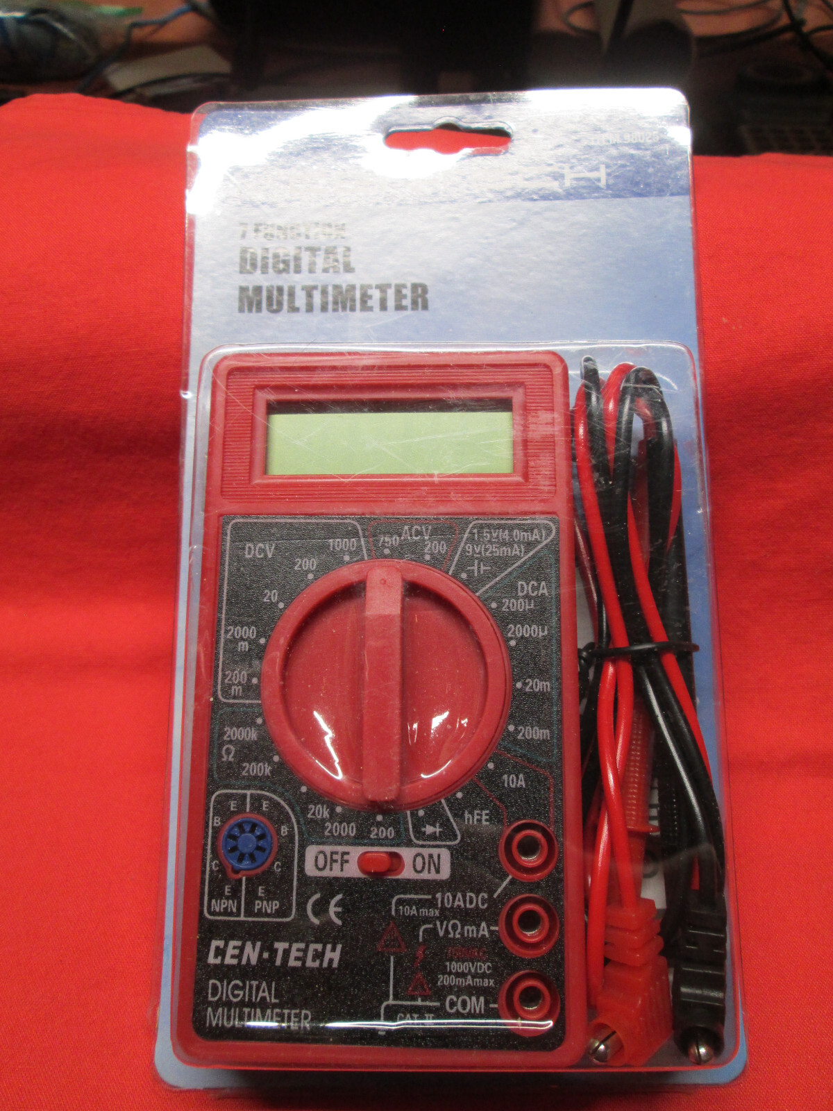 CEN-TECH 7 Function Digital Multimeter, Item #69096 - NEW! - Fast Shipping