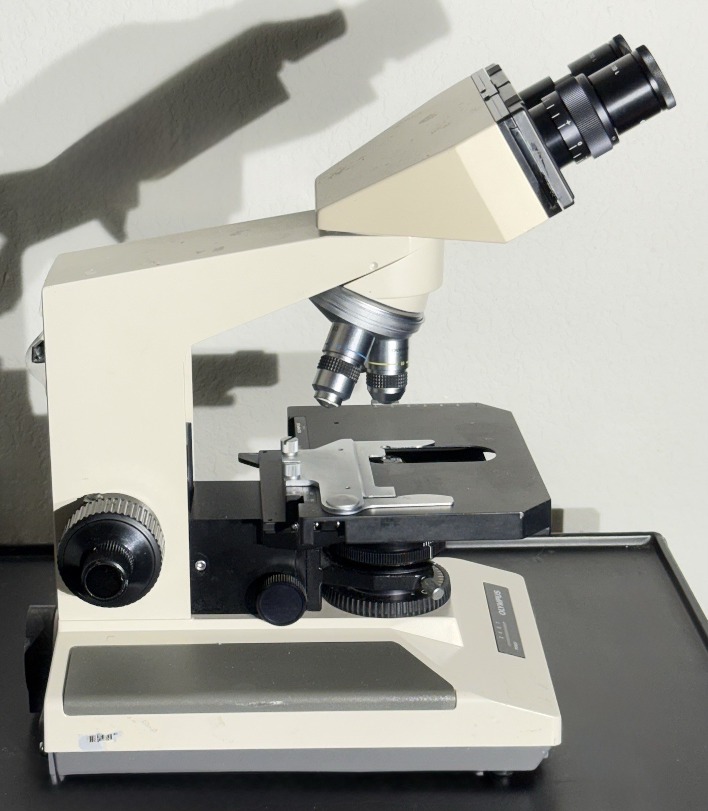 Olympus BH-2 BHTU Binocular Microscope w/ 3 Objectives 4/10/40