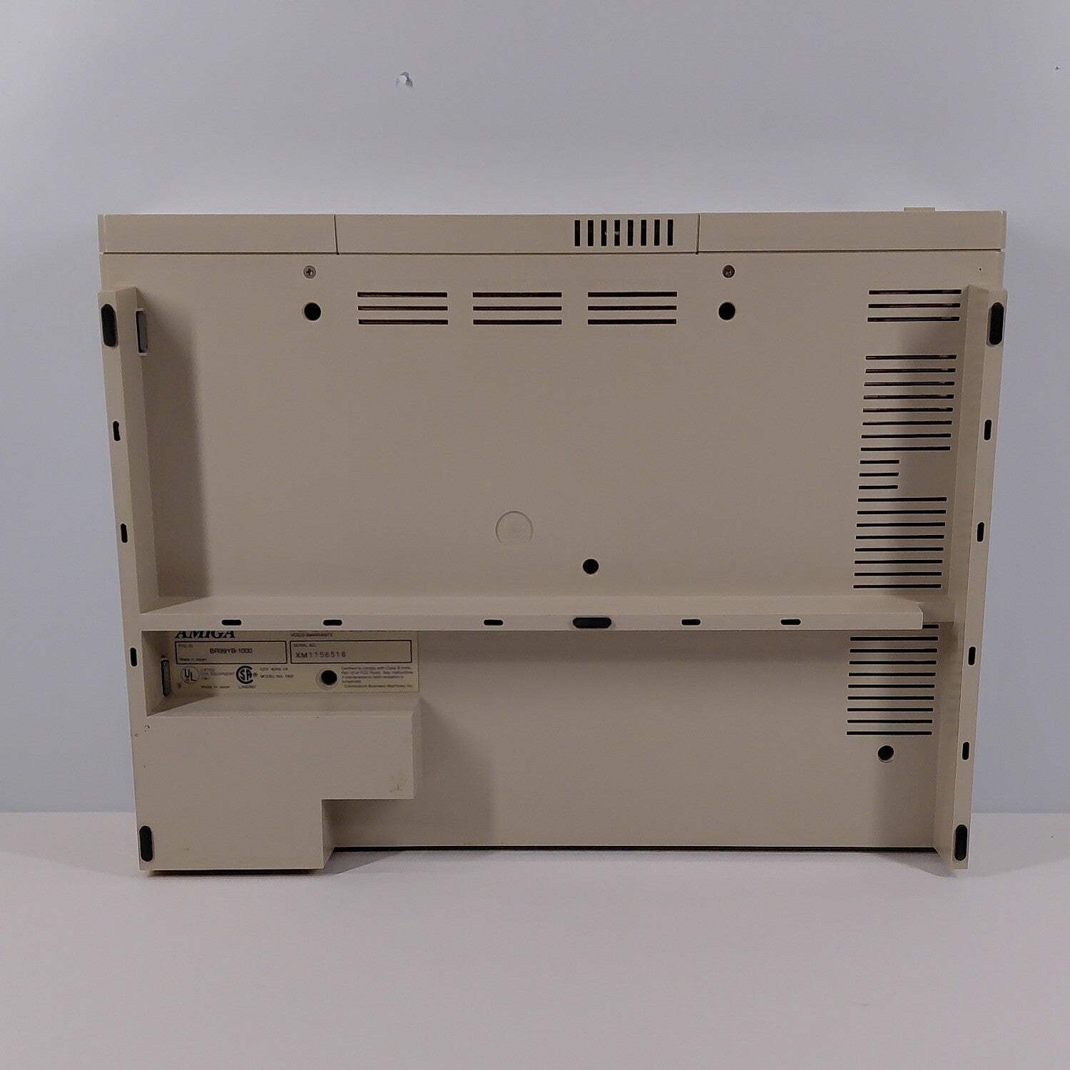 Commodore Amiga 1000 Vintage Computer BR99YB-1000