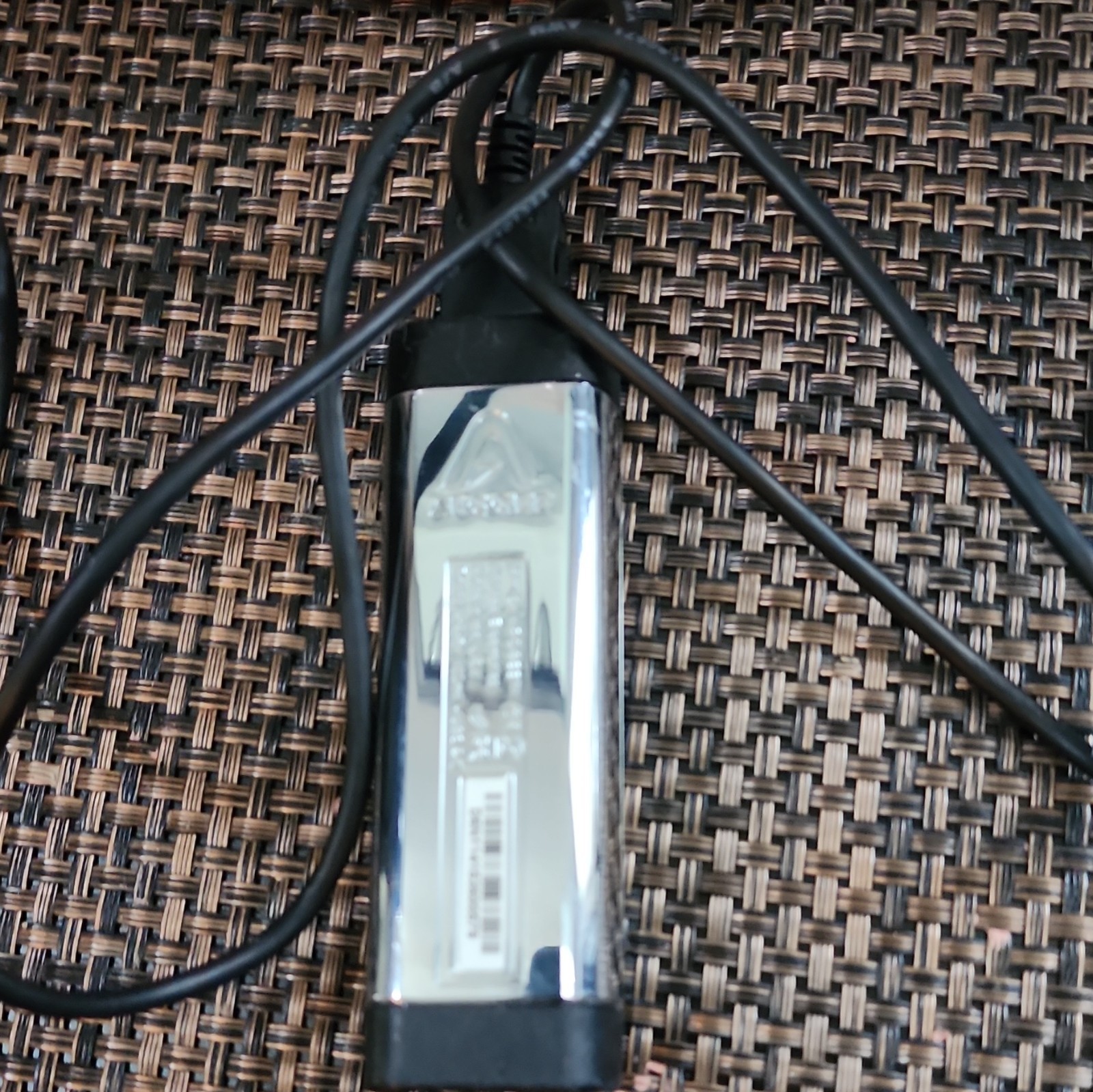 Apogee Jam Portable USB Audio Interface, Lightning, Bus-Powered, 1-Channel