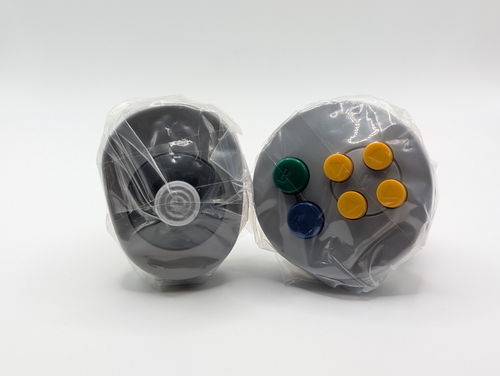 Nintendo Capsule Toy Controller Button Key Chain N64