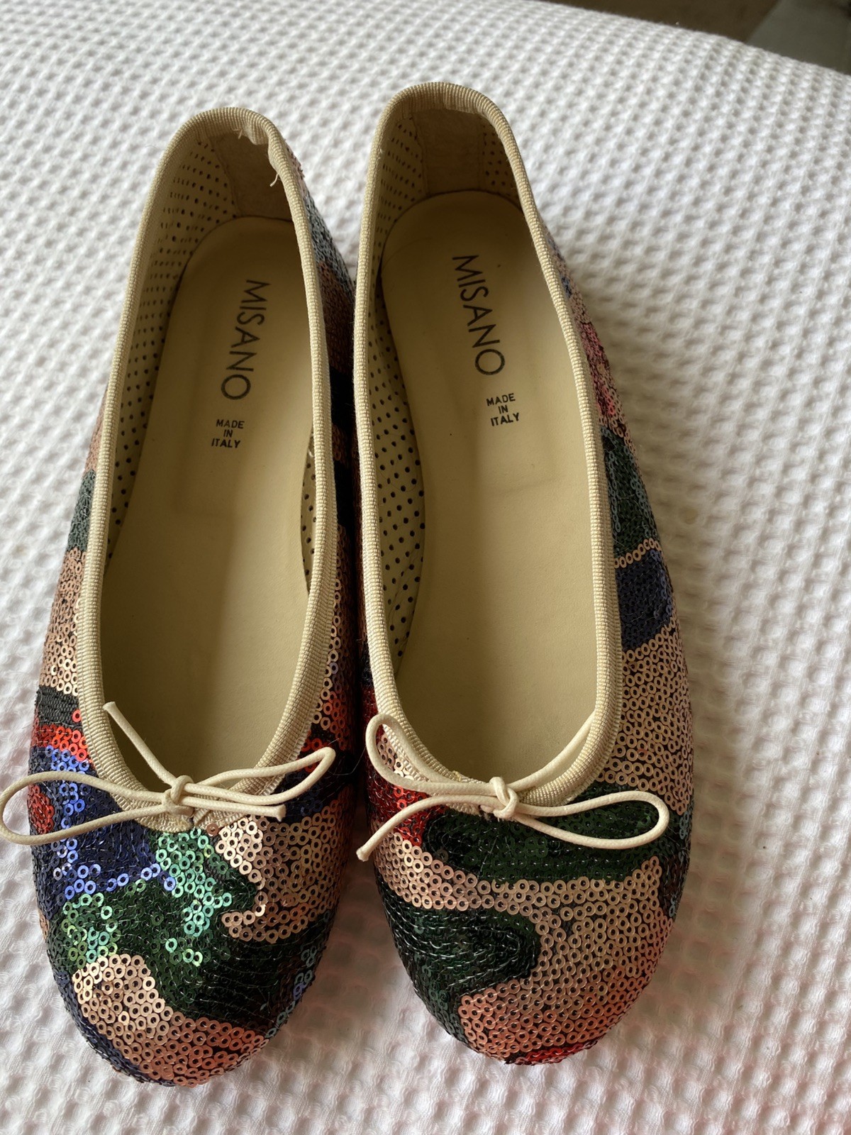 Misano Fab Sequinned Pumps.Preloved. Size 37.size 37
