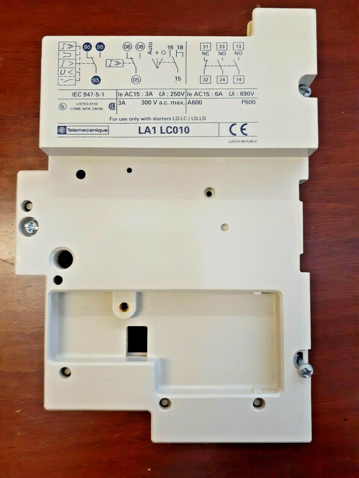 New Telemecanique LA1 LC010 Auxiliary Contact; 018010; Ships Today!!