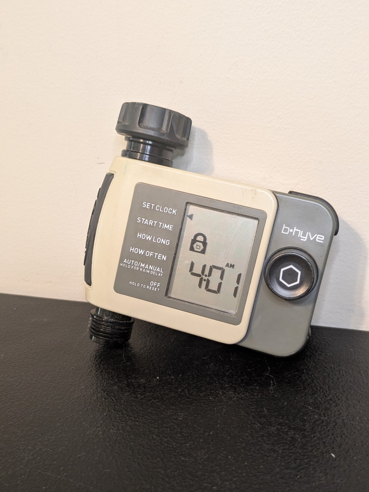 Orbit B-hyve Tap/Hose Timer 24511 Digital Display Rain Delay Auto/Manual
