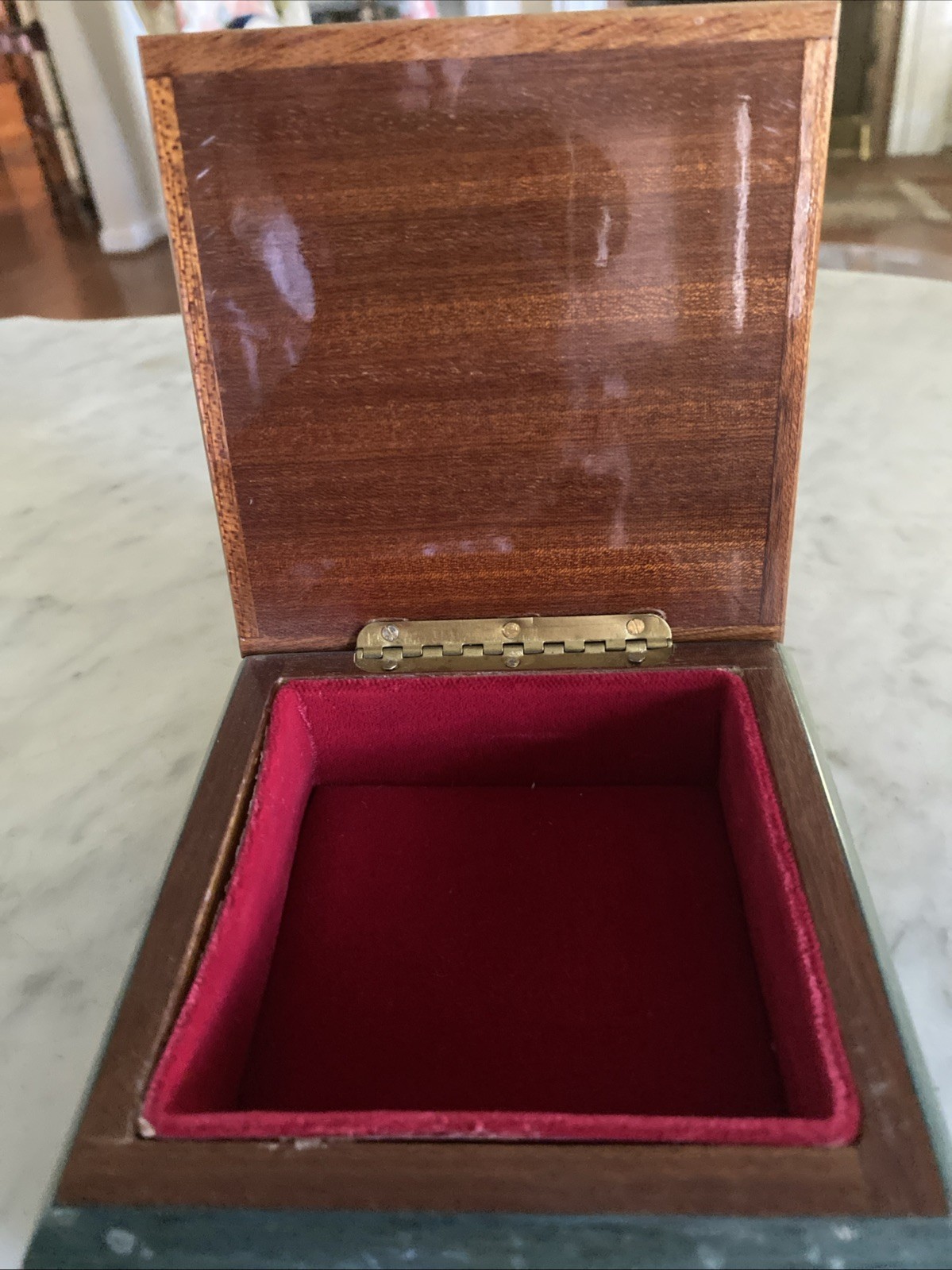 2 Decorative Boxes, Chinese And Rosewood Jewelry Or Decorative.