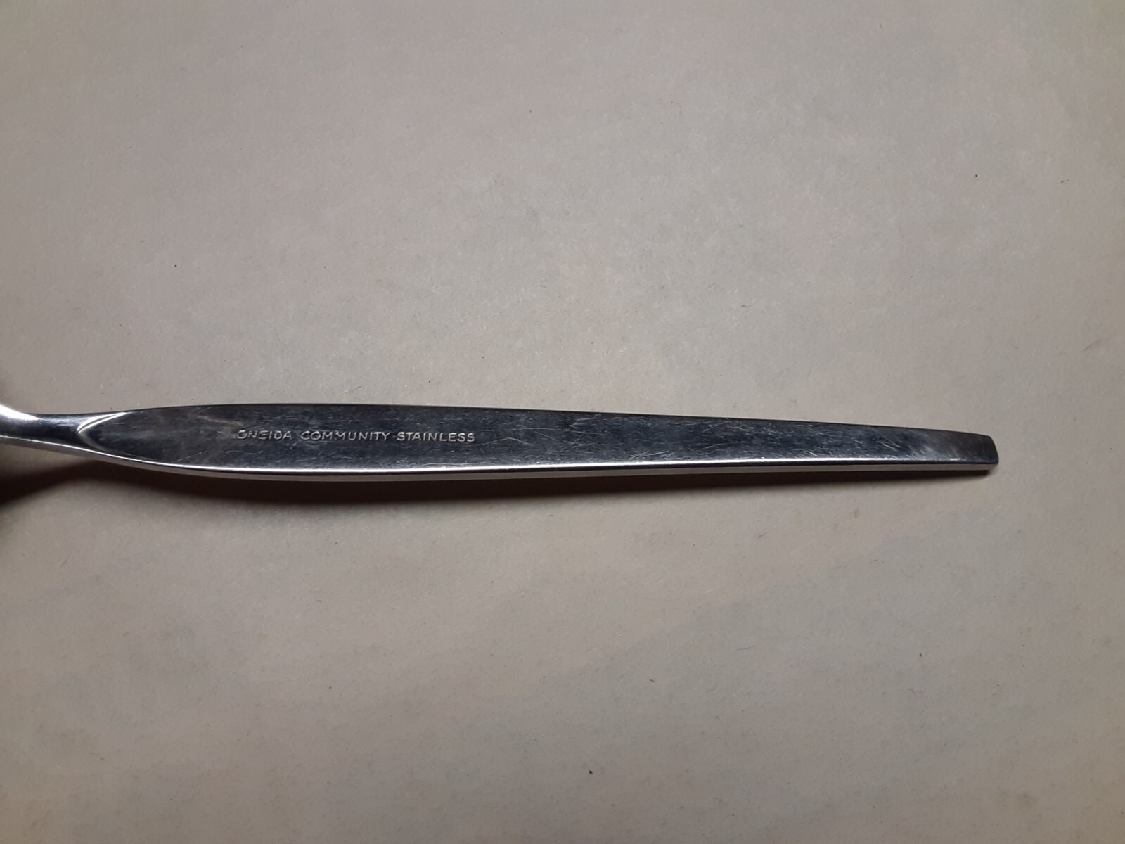 Vintage Oneida pie or cake server
