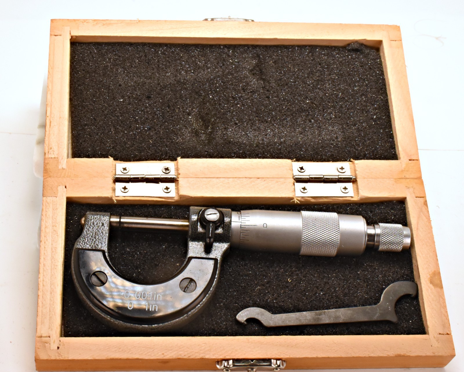 0-1" Outside Micrometer Precision Machinist Measuring Tool w/ Wood Case