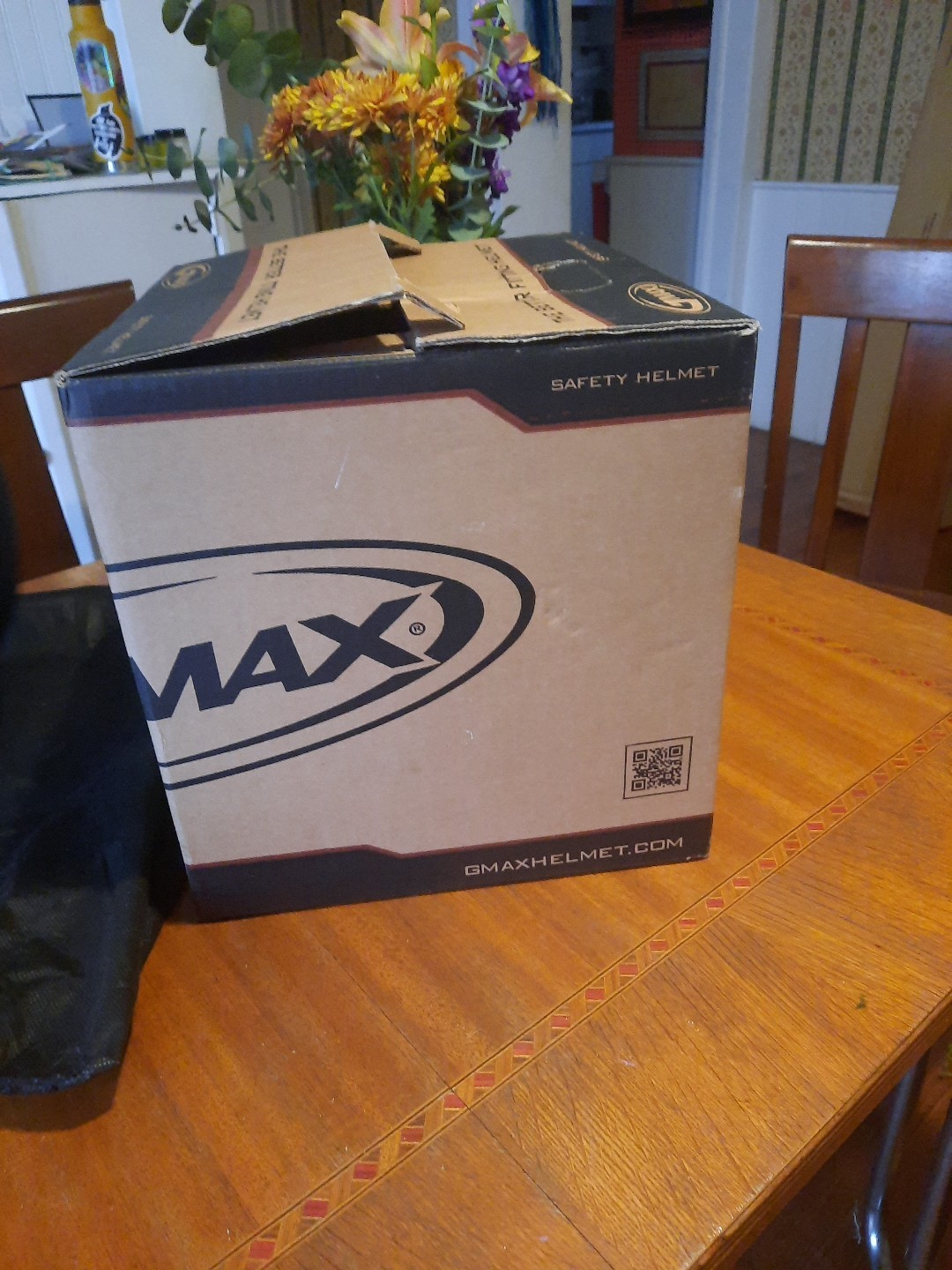 Gmax Helmet Light GM2S Matte Black XL