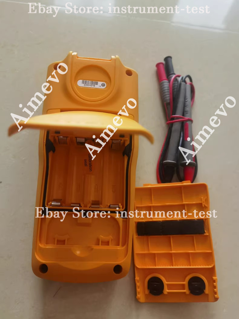 Fluke 712C Thermal Resistance Calibrator/working
