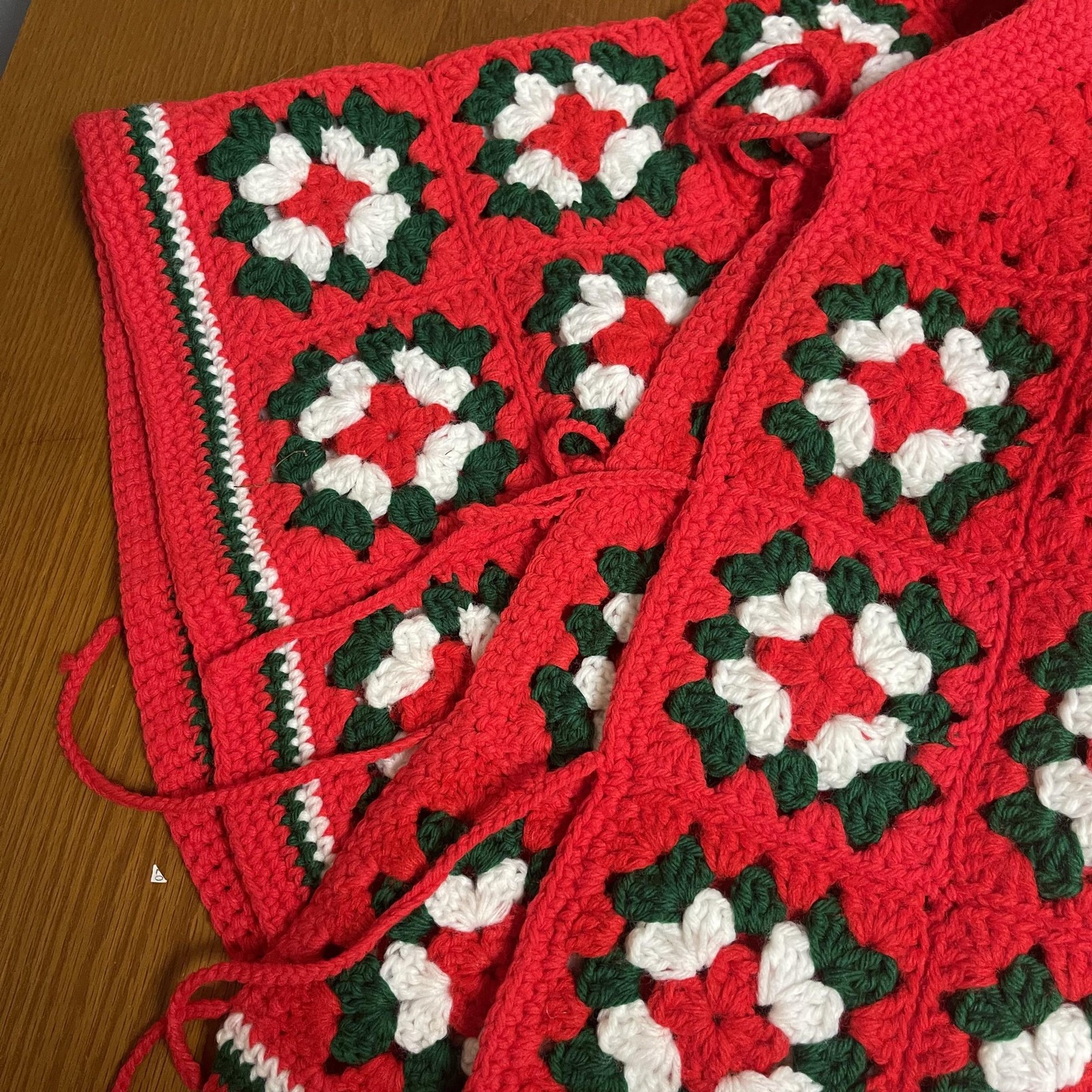 Vintage Handmade Crochet Christmas Tree Skirt Afghan Granny Square Holiday Decor