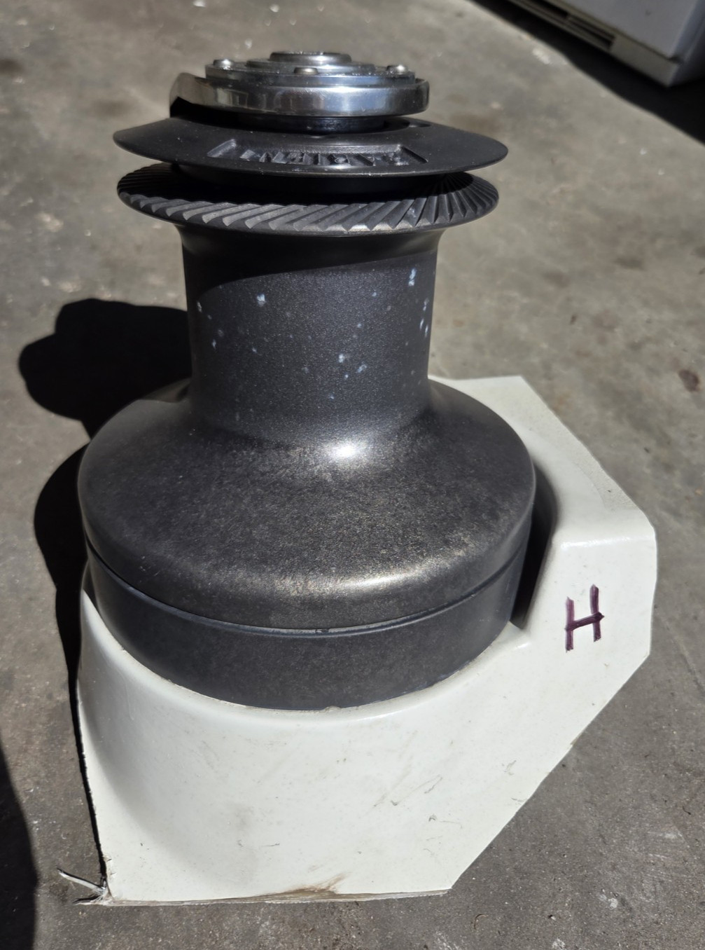 Barient 32 Self Tailing 32ST Sailing Winch INV: H
