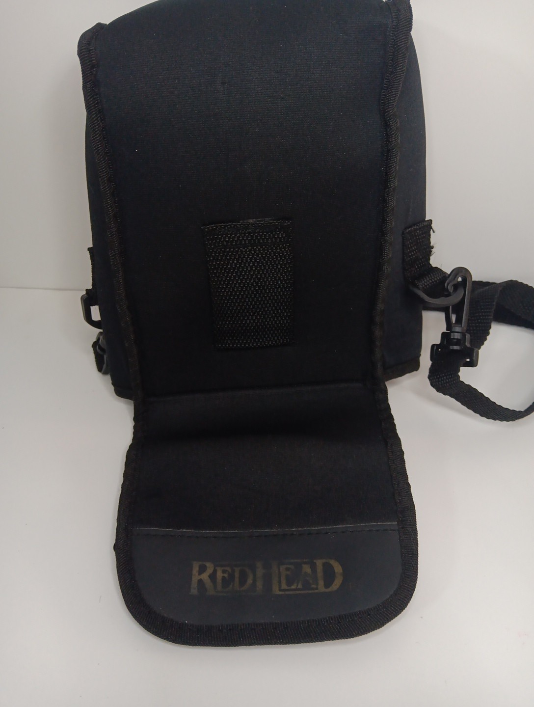 Red Head Binoculars / Camera Carrying Case W/ Cleaning Cloth And Strap