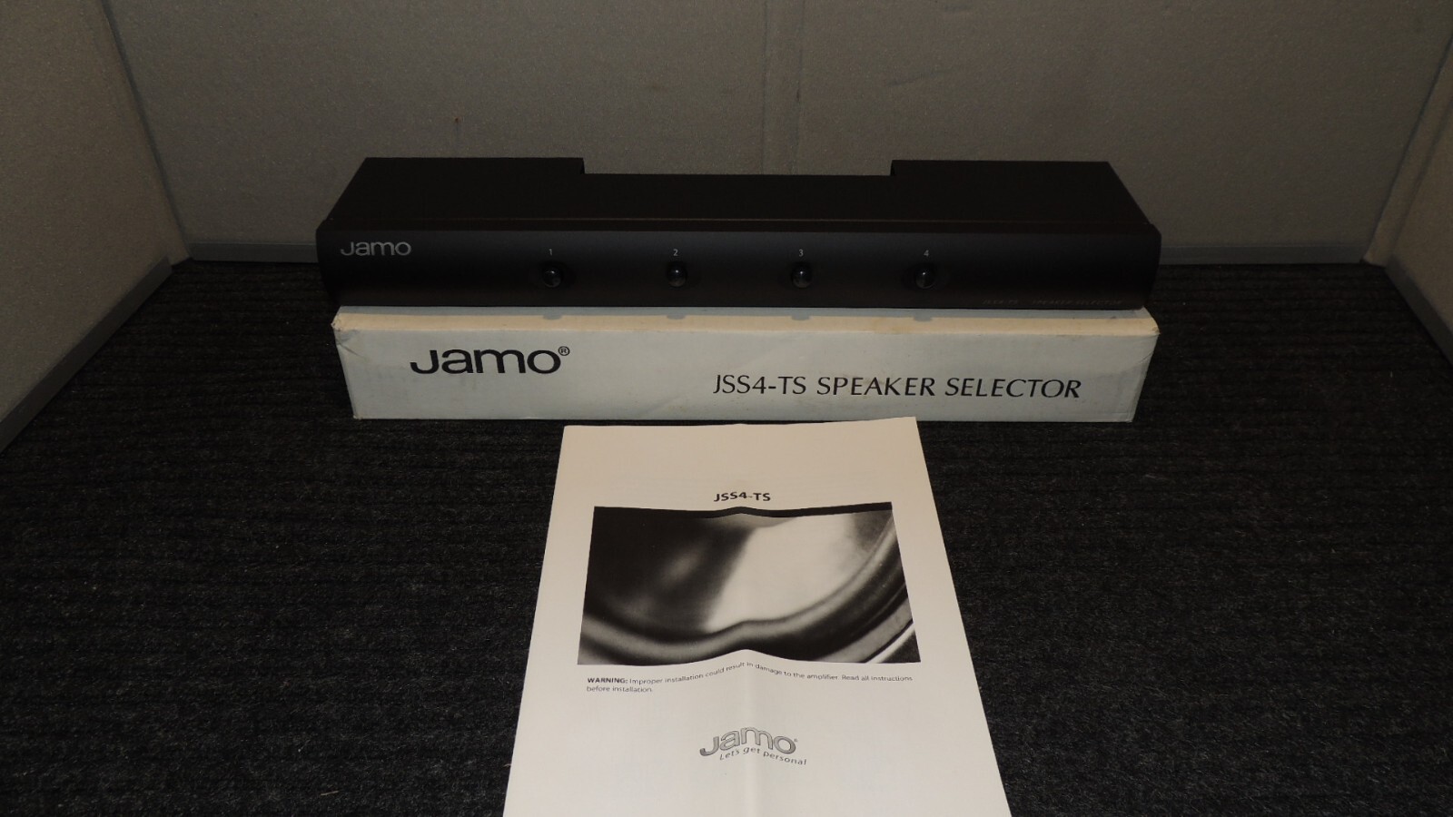 Jamo JSS4-TS Speaker Selector