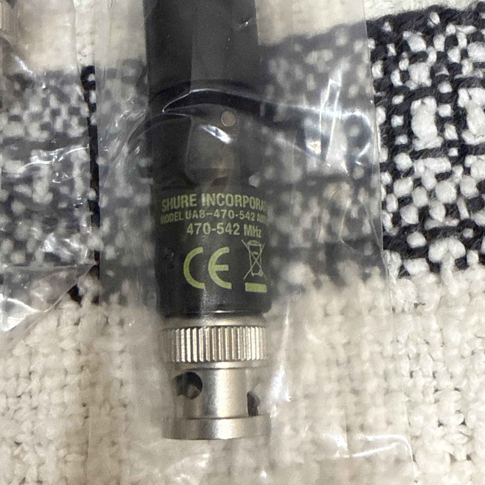 Shure (pair) 1/2 Wave Omnidirectional Receiver Antenna
