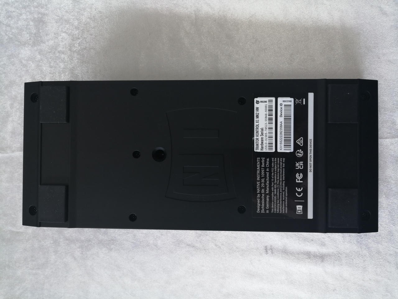 Native Instruments Traktor Kontrol X1 MK2 DJ Controller Ready to Use