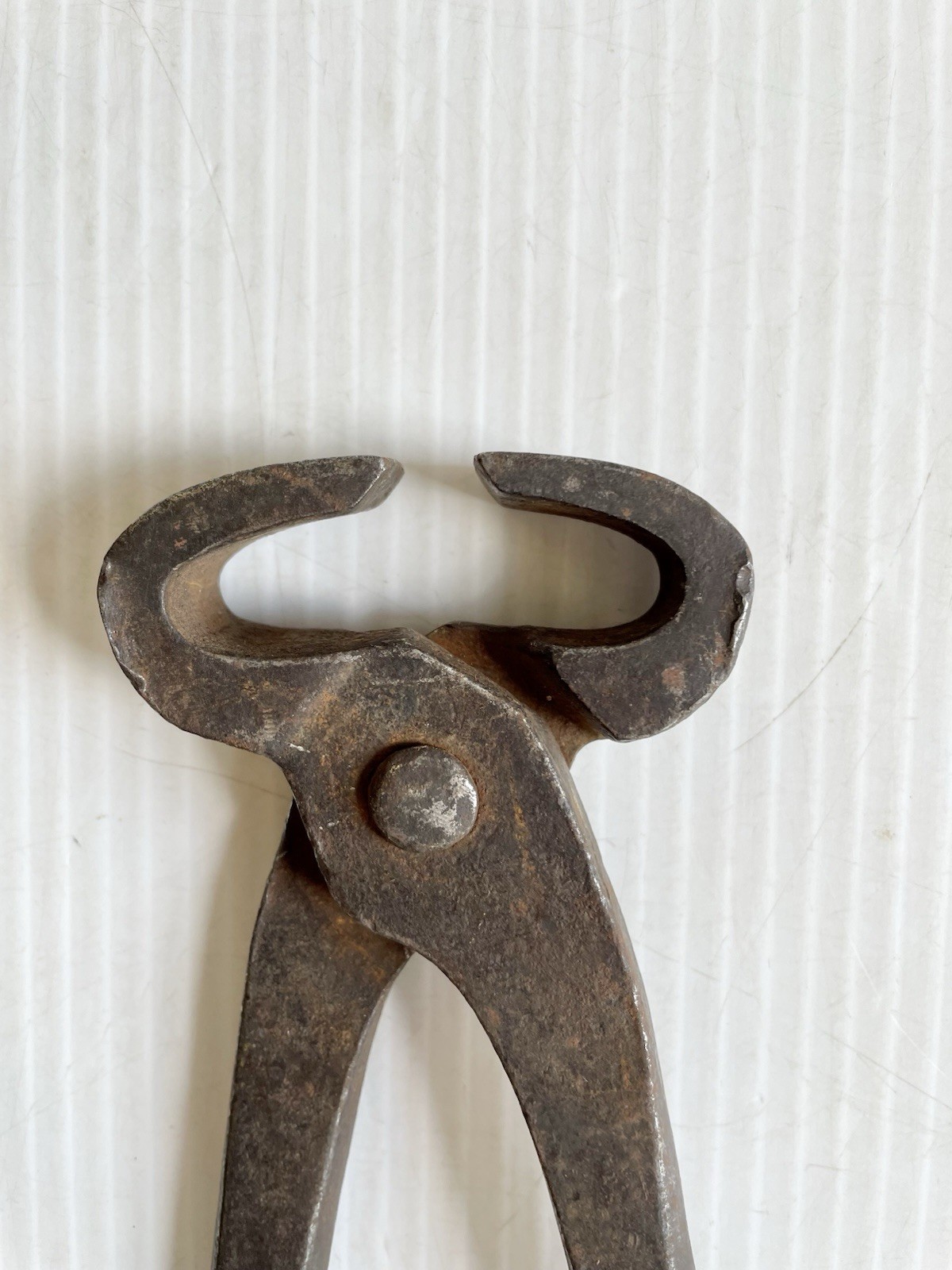 Vintage Vaughan & Bushnell Mfg Co. Nippers Farriers Metal Hand Tool 12”