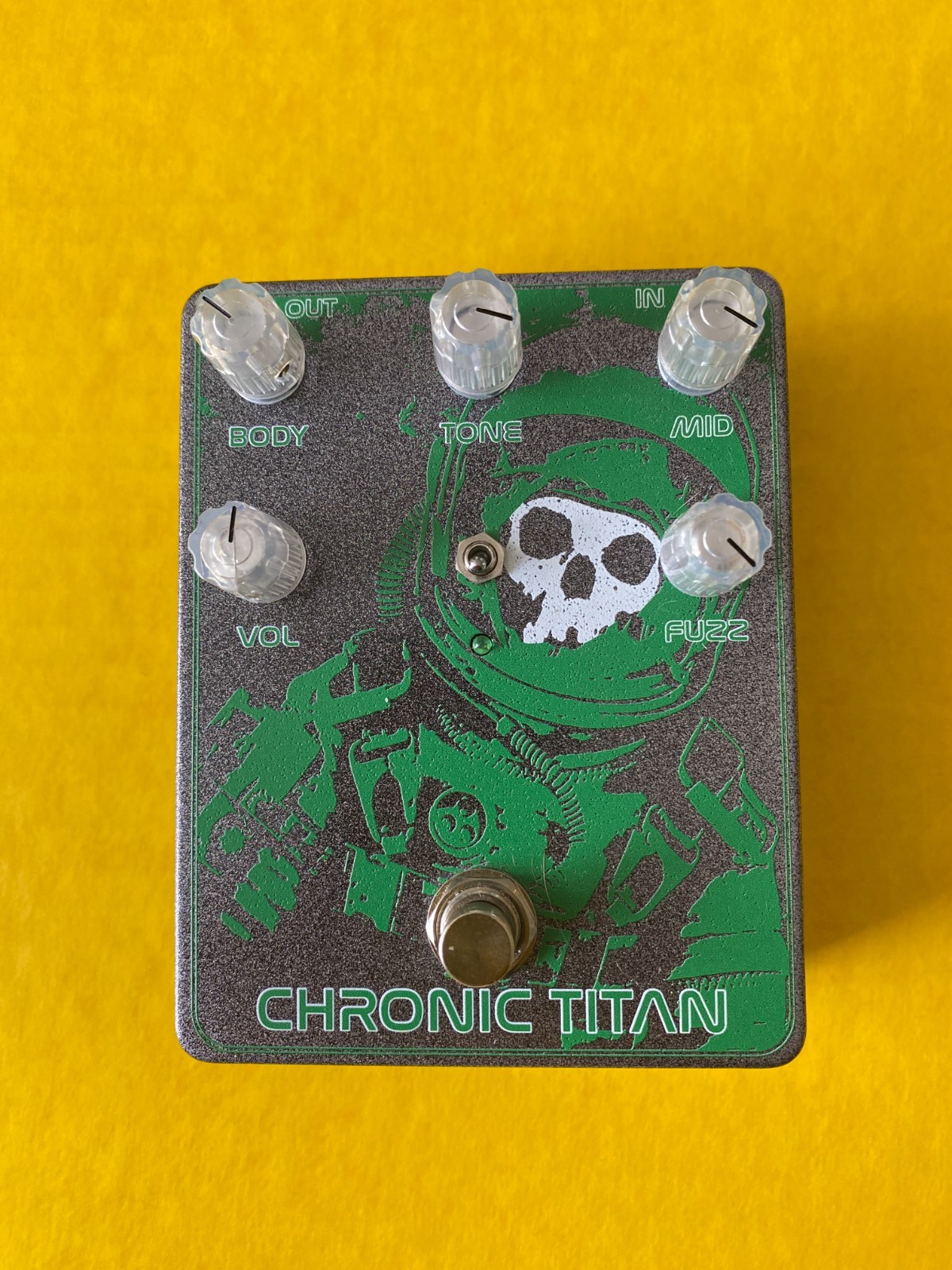 Fowl Sounds FX Chronic Titan Fuzz **FREE SHIPPING**