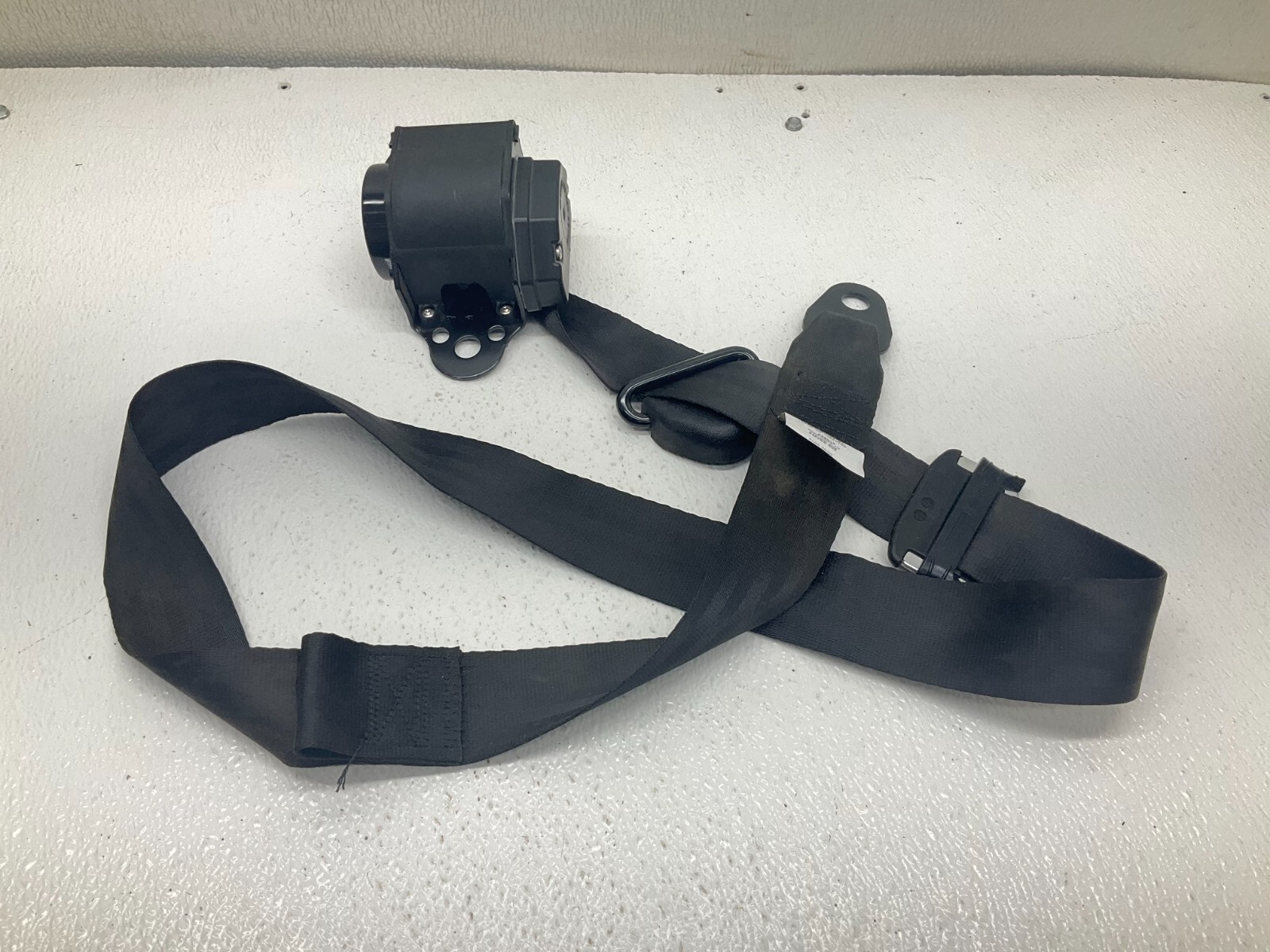 Shield 80233102-00-AA Seat Belt Unit 80233102 (TSC)