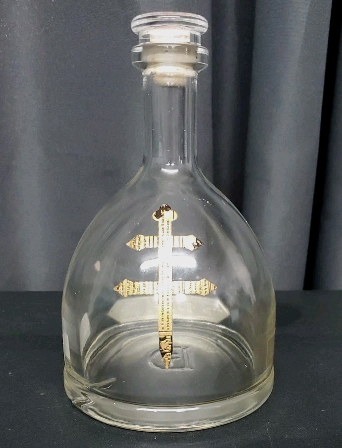 D'USSE VSOP Cognac Empty 750ml Embossed Glass Bottle with Cork Stopper