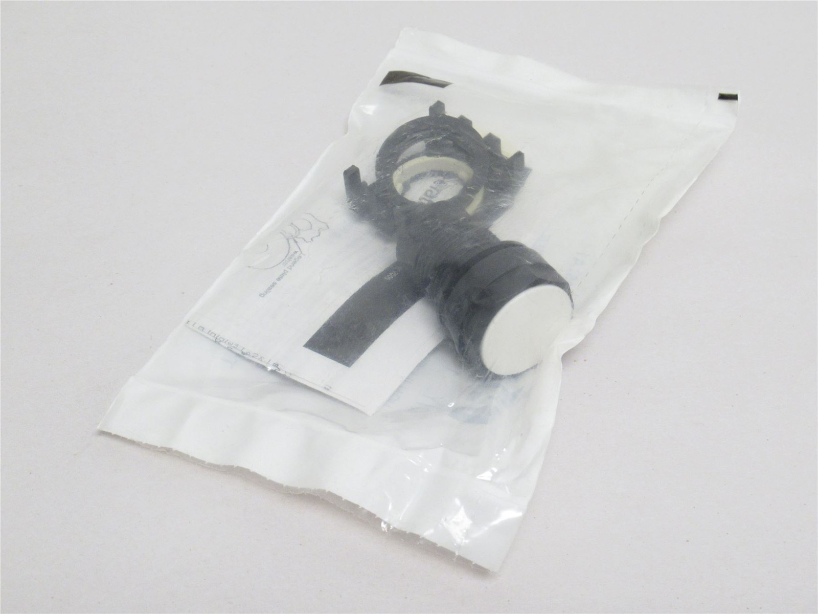 240368 New-No Box; Eaton E22PPB5 Non-Illuminated Push-Button; Actuator; White