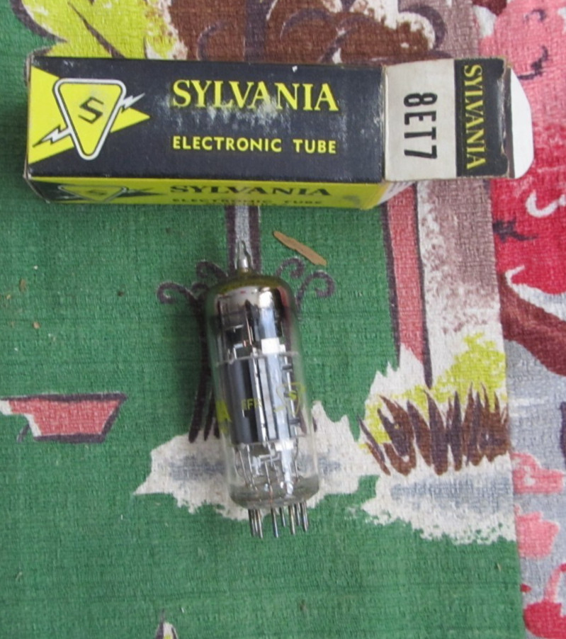 Vintage Sylvania Electronic Tube for Radio/Television/Audio Equipment 8ET7