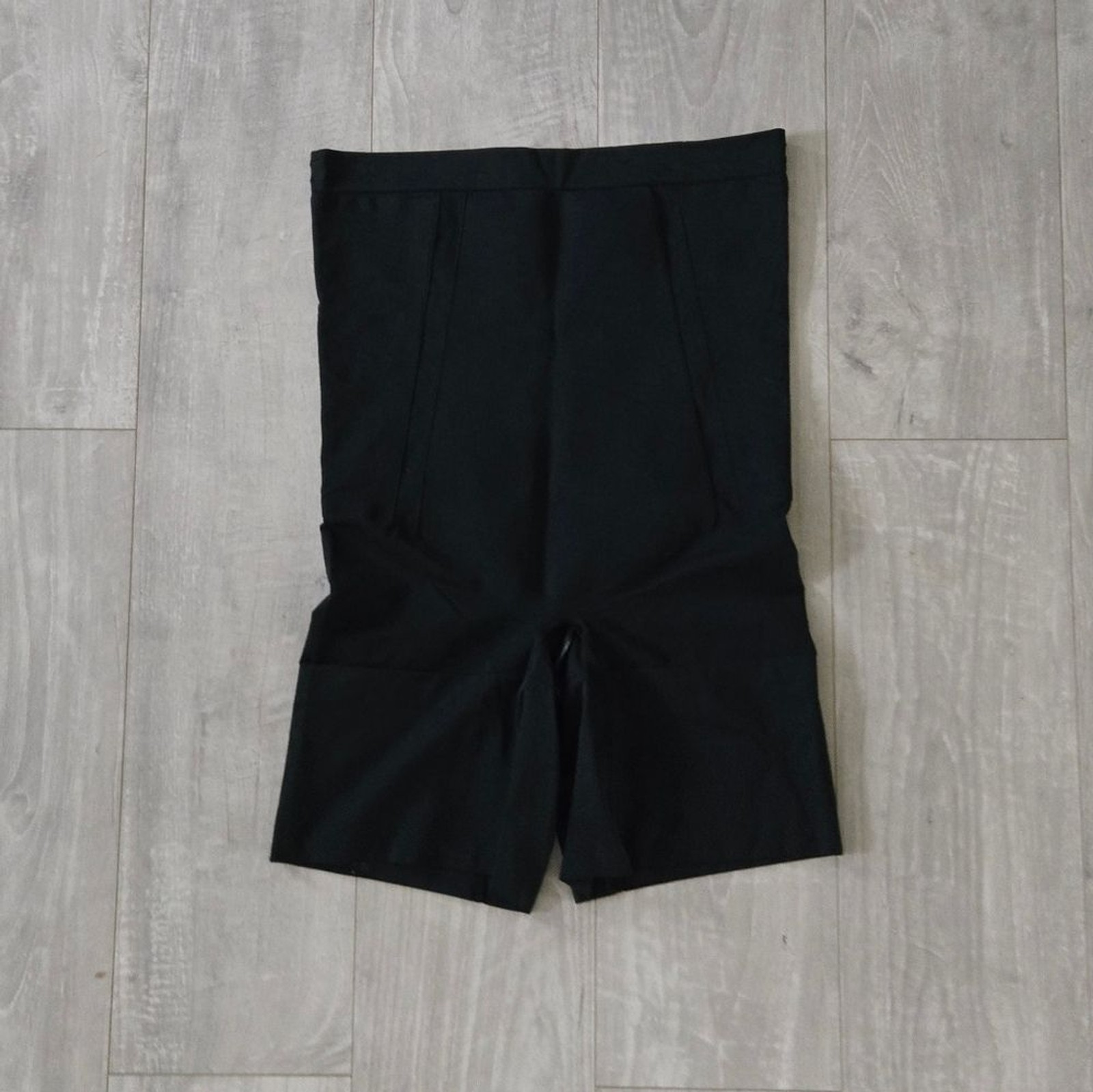 Spanx High-Waisted Shorts Very Black XL Scult Shapewear