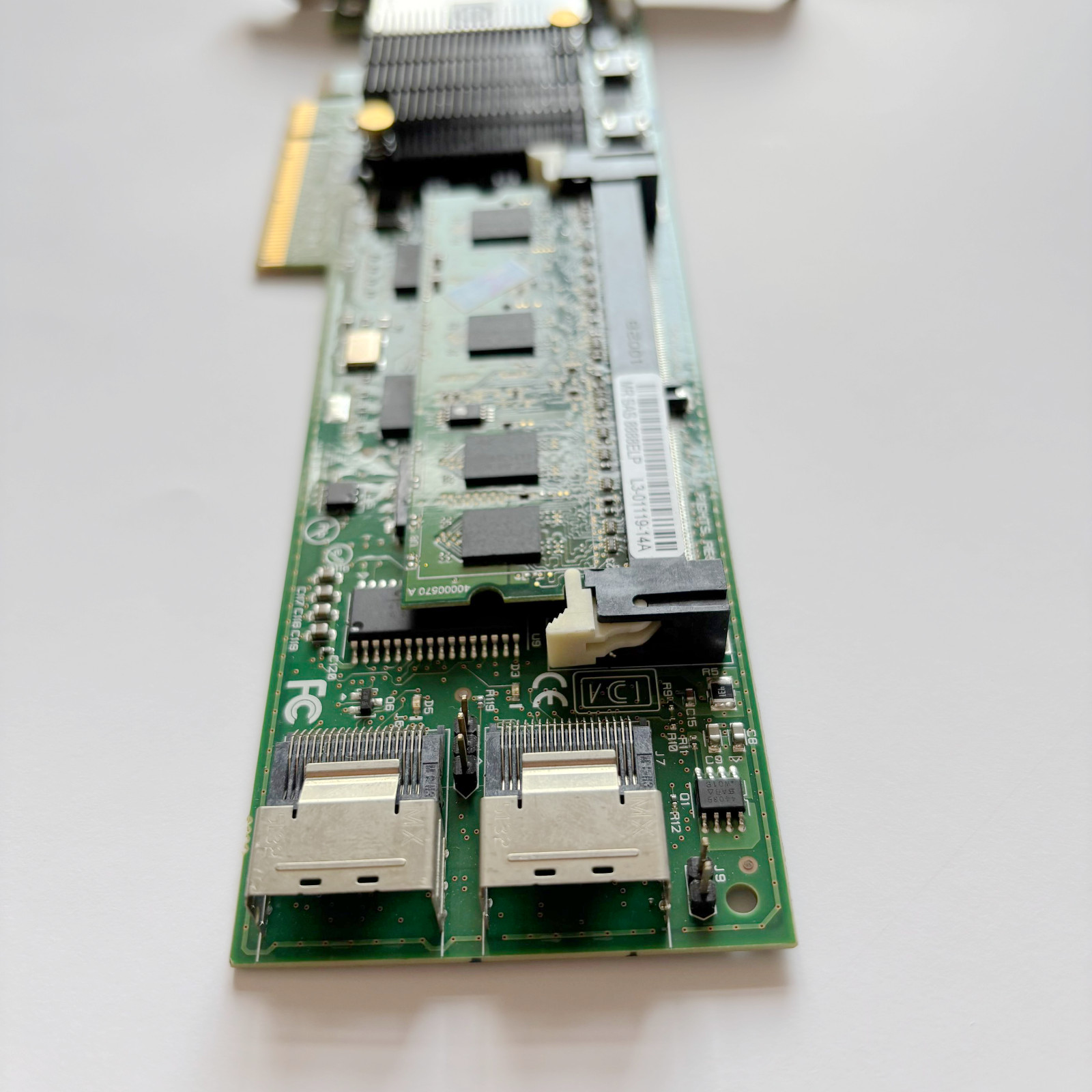 LSI MR SAS 8888ELP with 512M Cache SAS/SATAII Array Card Full Height Block