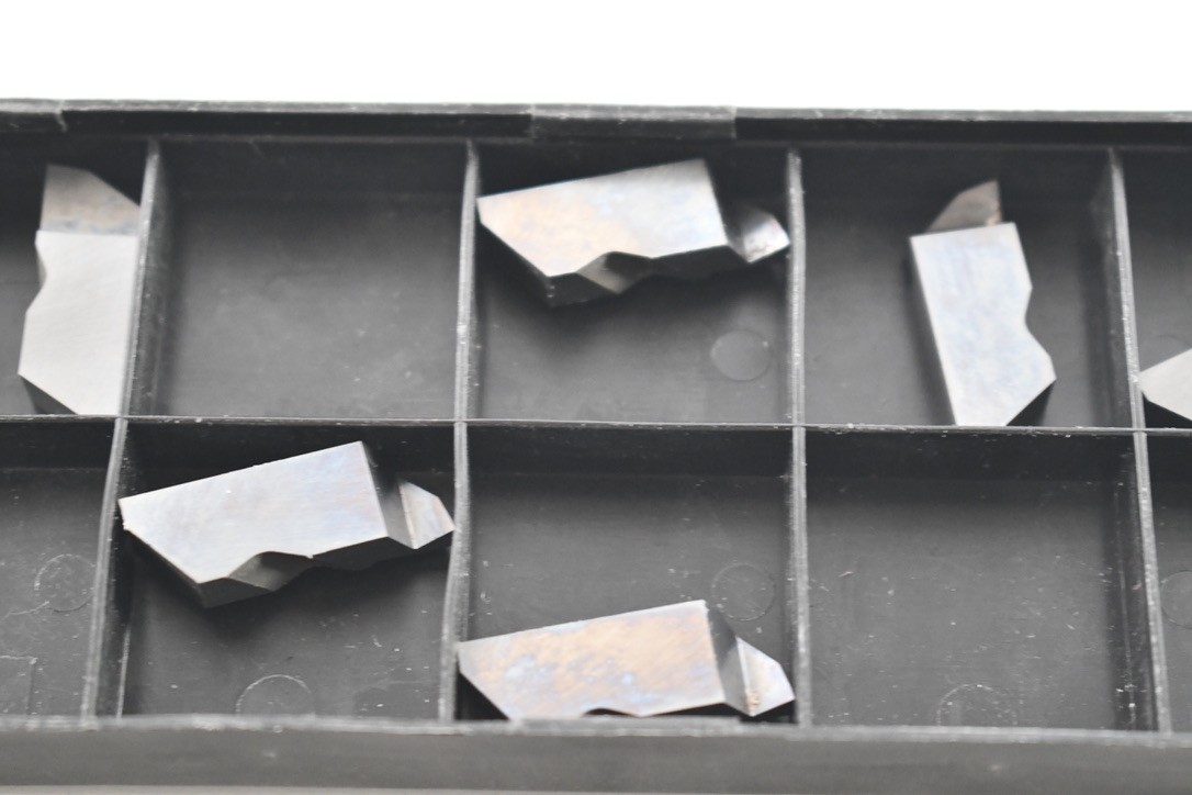 Pack of 6 NEW Horizon HTN WF072006 02 Carbide Grooving Inserts