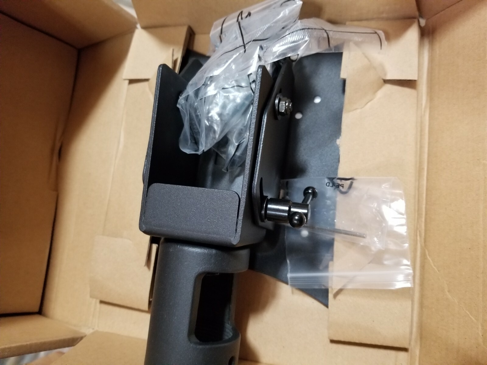 Barco 808 Theater Projector Ceiling Mount Projector Ceiling Mount 1016249