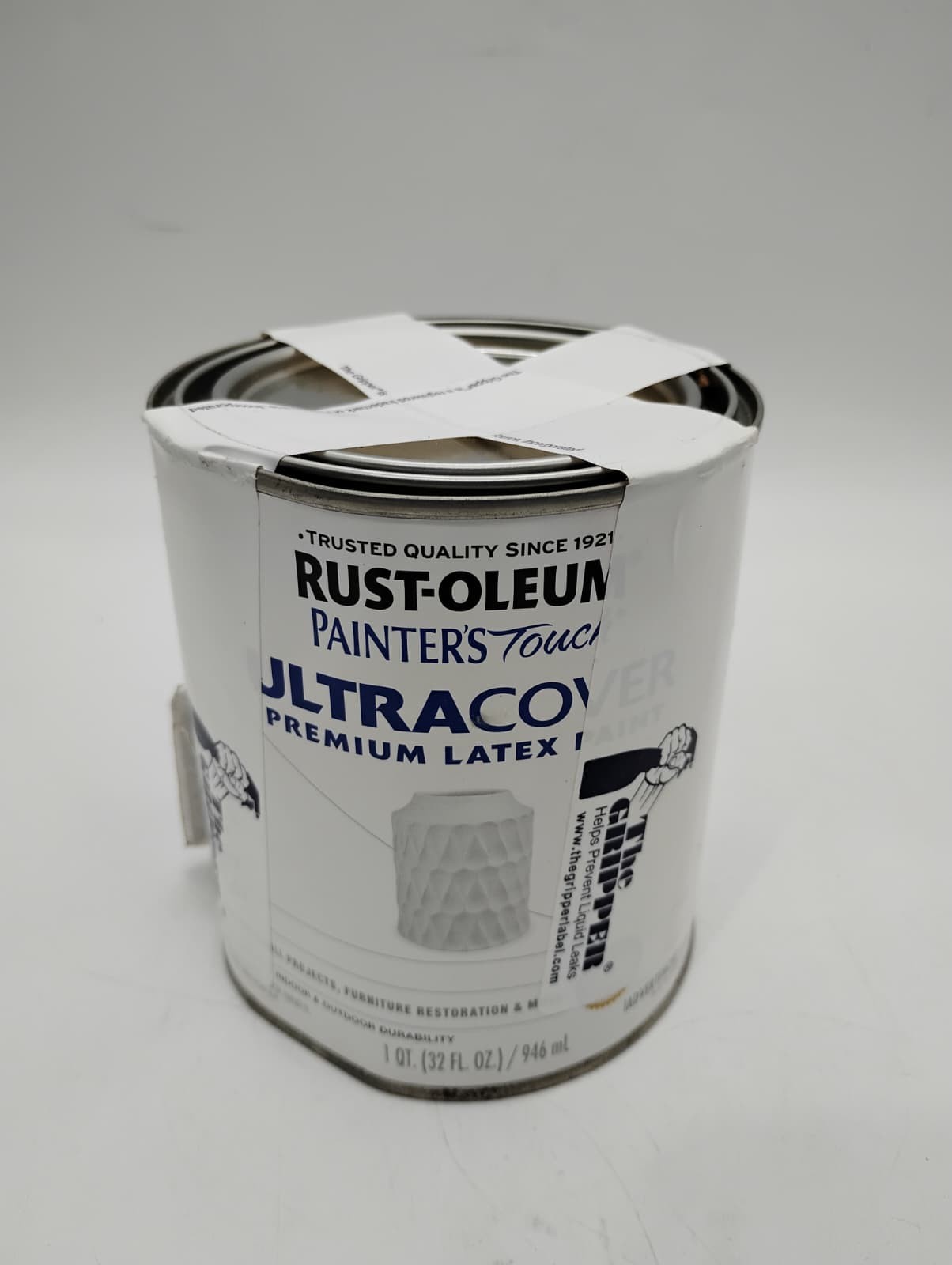 Rust-Oleum 1990502 Painter's Touch Latex Paint, Quart, Flat White 32 Fl Oz