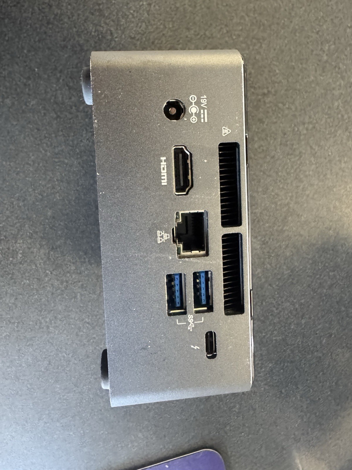 Dell NUC7i58NH