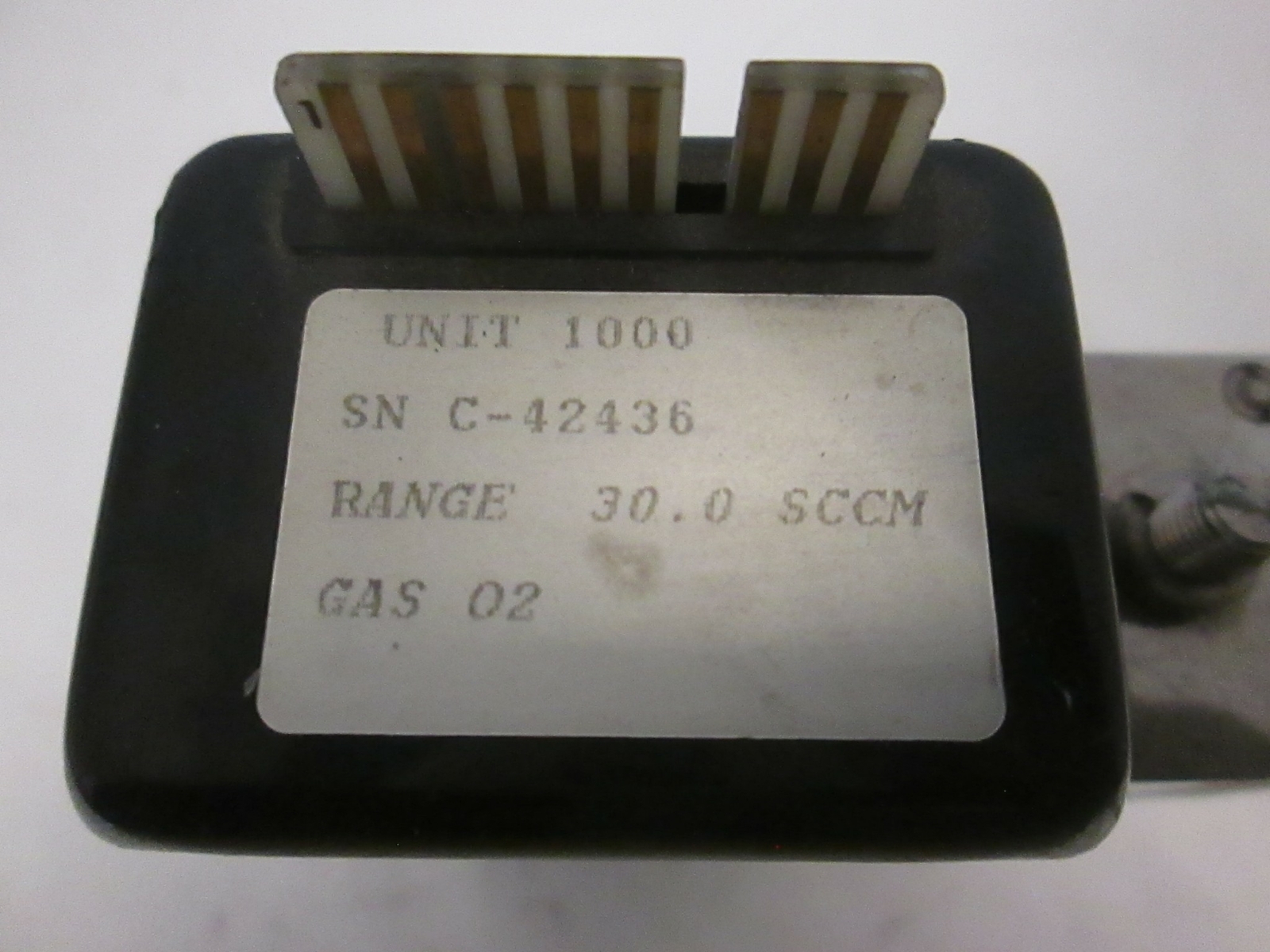 Unit UFC-1000 Mass Flow Controller MFC, O2, 30 SCCM, Refurb