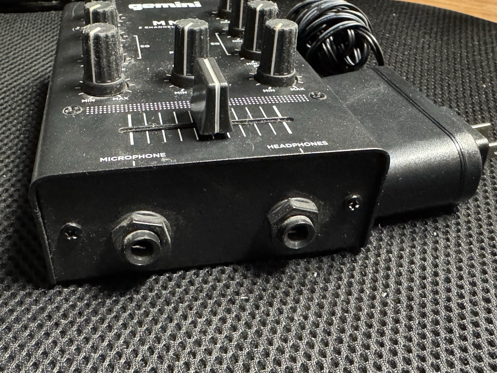 Gemini MM1 2 Channel DJ Mixer