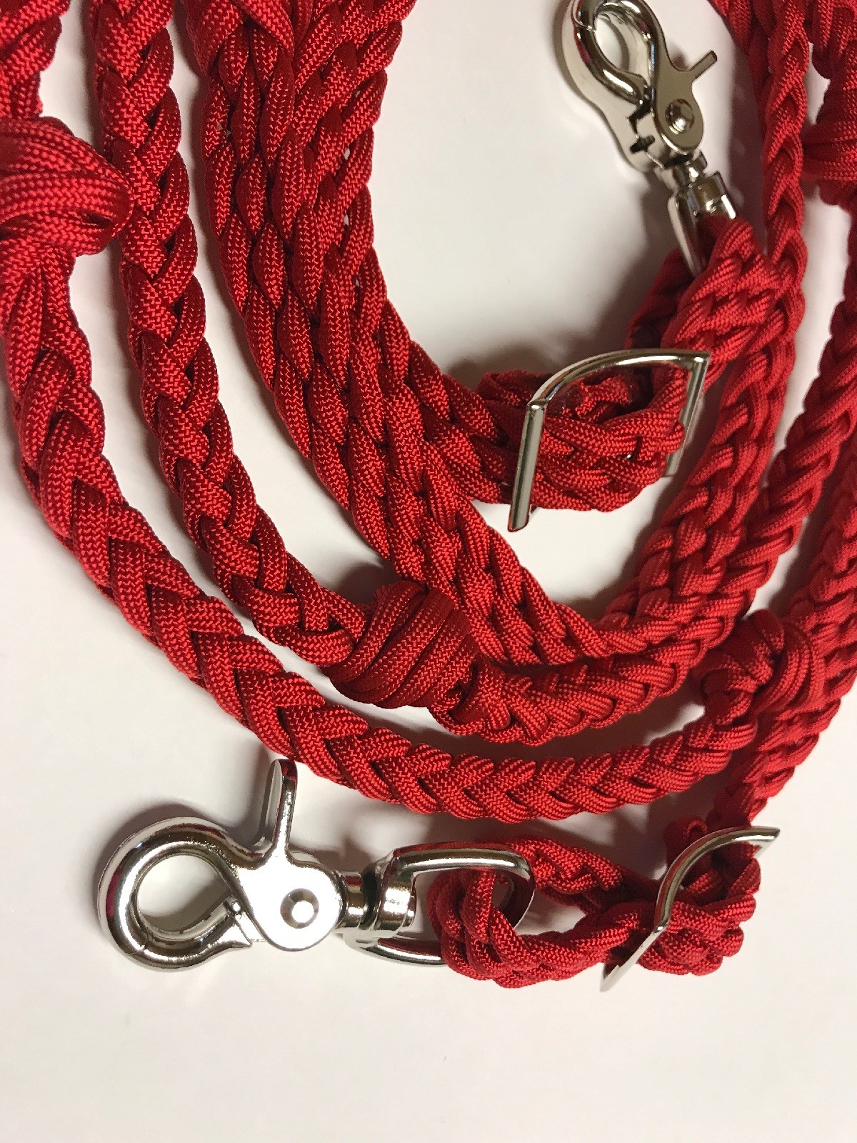 red paracord barrel reins with grip knots