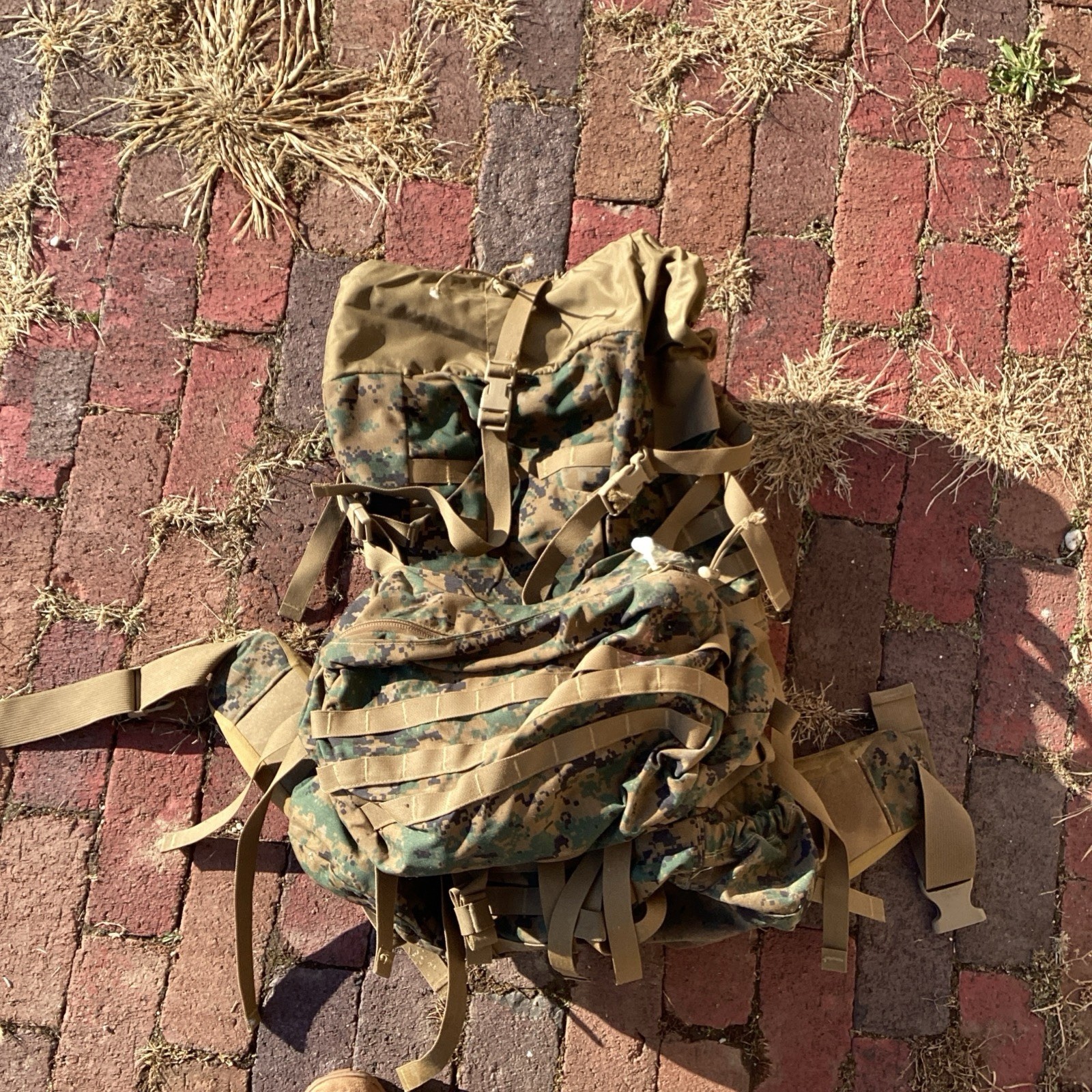 USMC Issue MARPAT ILBE Arc’teryx Proper USGI Rucksack Backpack, Camo Backpack