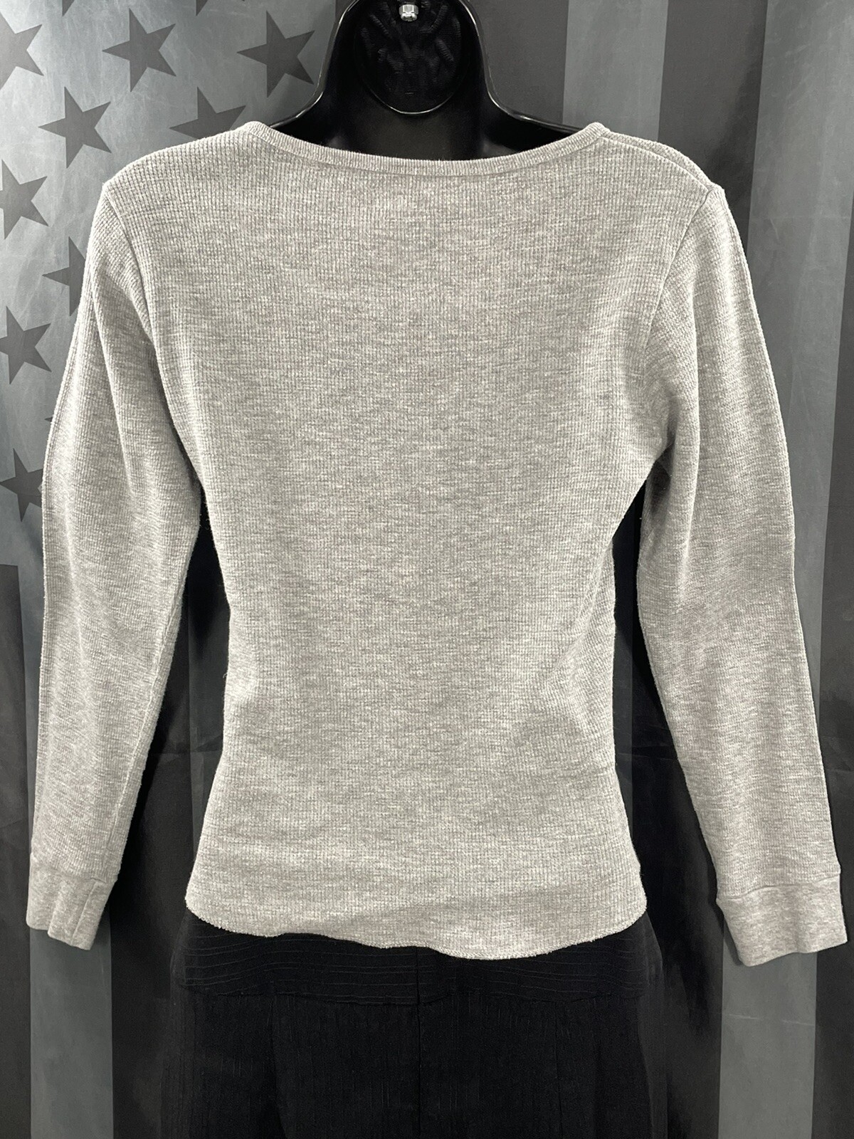 GILDAN Smart Basics Gray Thermal Top Size SMALL Base Layer Under Shirt GUC