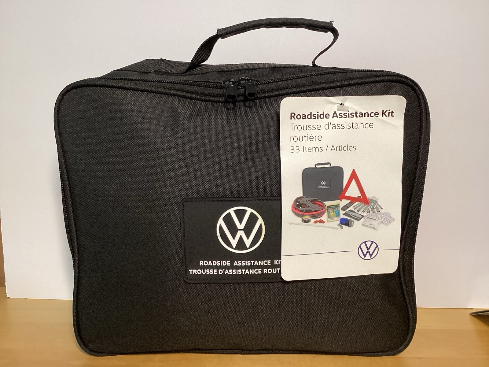 1 Volkswagen VW Genuine OEM Roadside Assistance Kit -Brand New