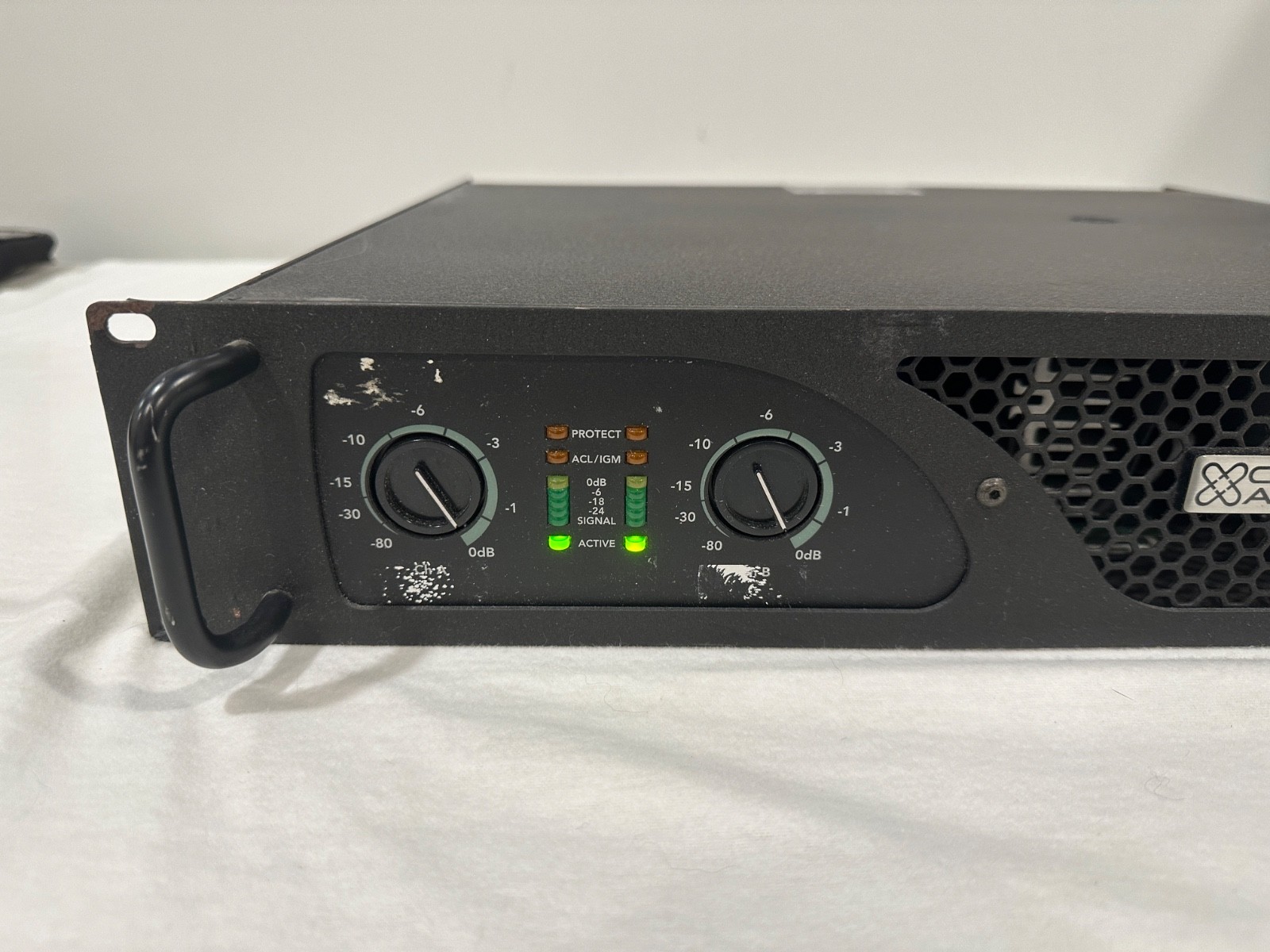 Crest Audio LT 2000 Power Amplifier