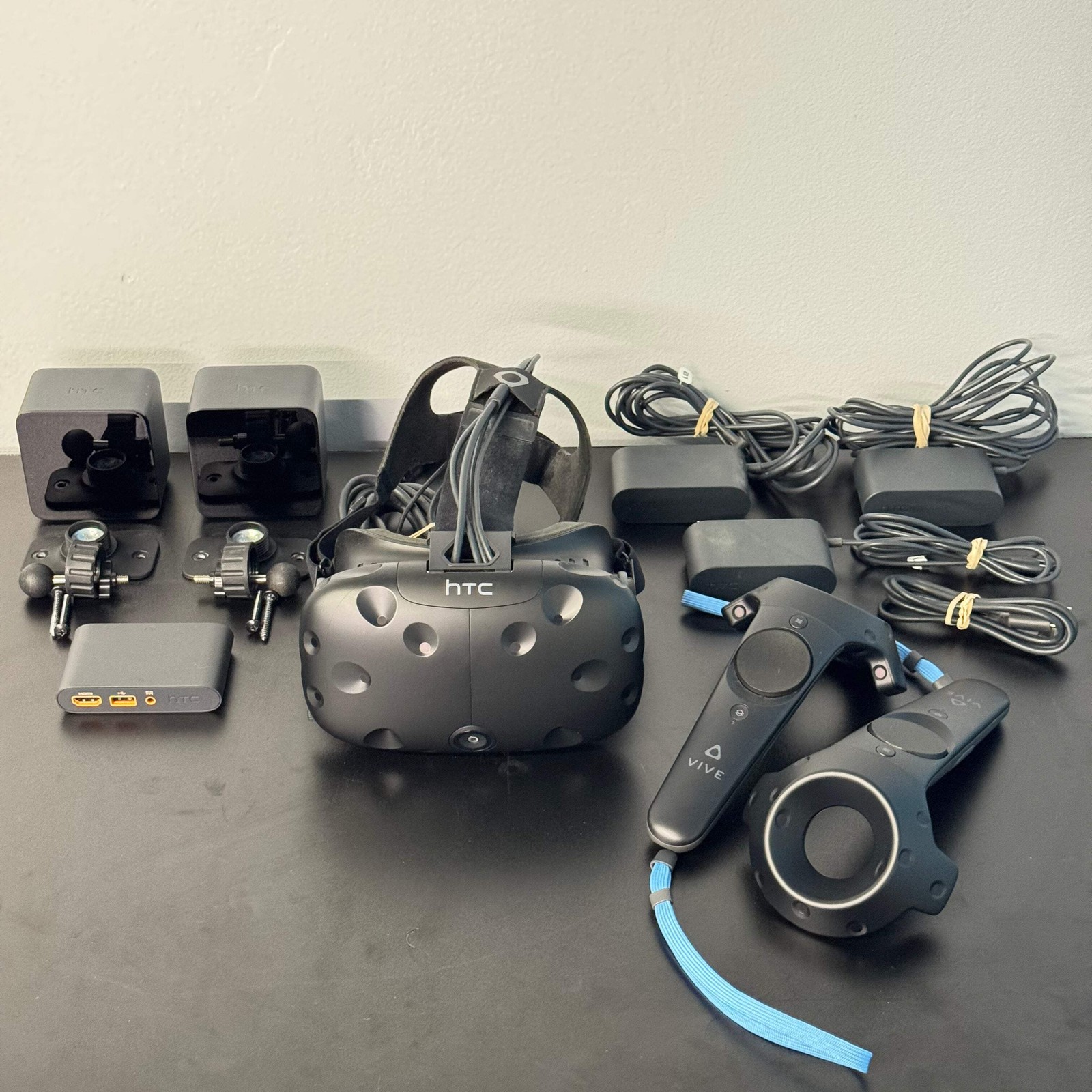 Vive HTC VR Headset Full Set Black