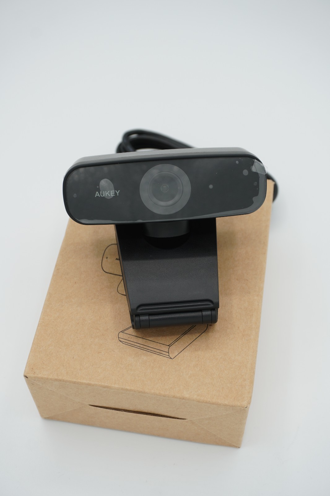 1080p Webcam Full HD Streaming Camera with Dual Microphones & Noise Reduction