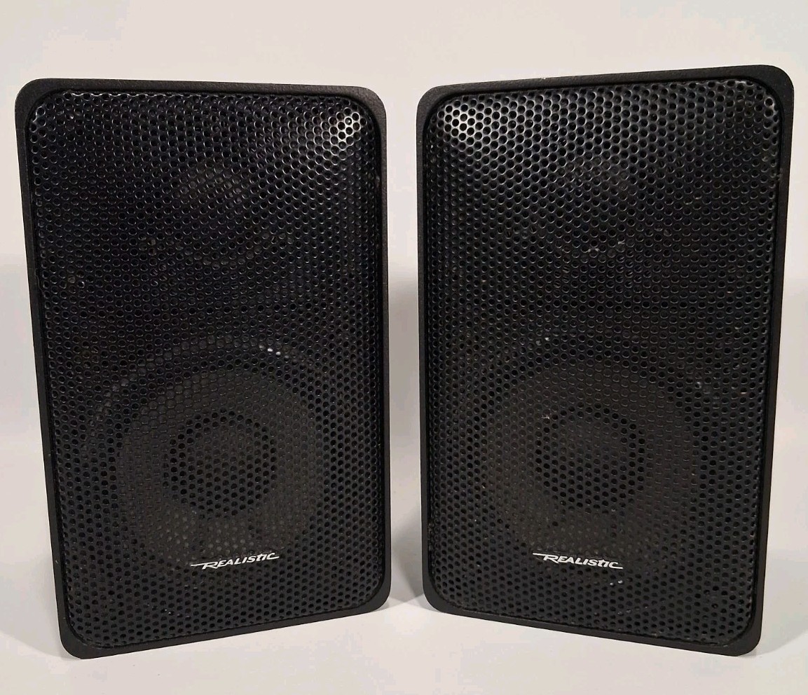 2 Realistic minimus 7 mini metal black shelf speakers 40w radio shack vintage