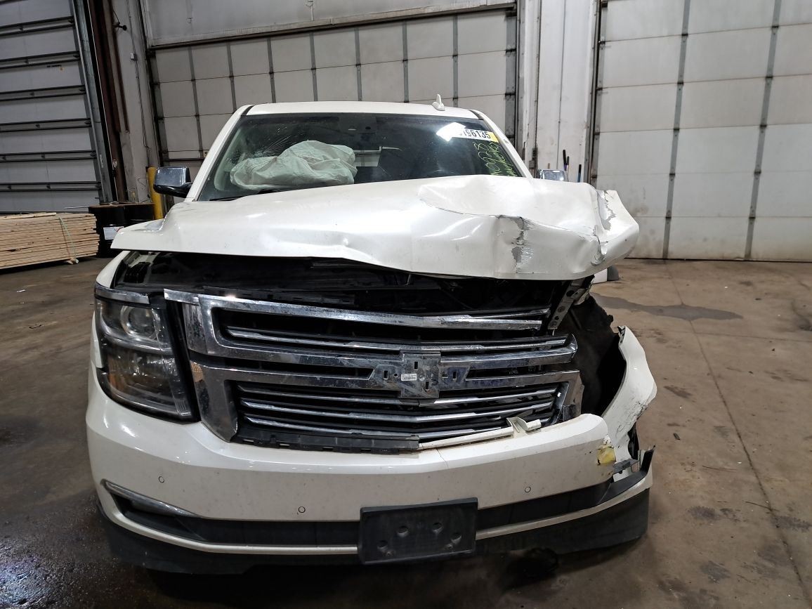 2015 Suburban 1500 Jack Sku#4379690