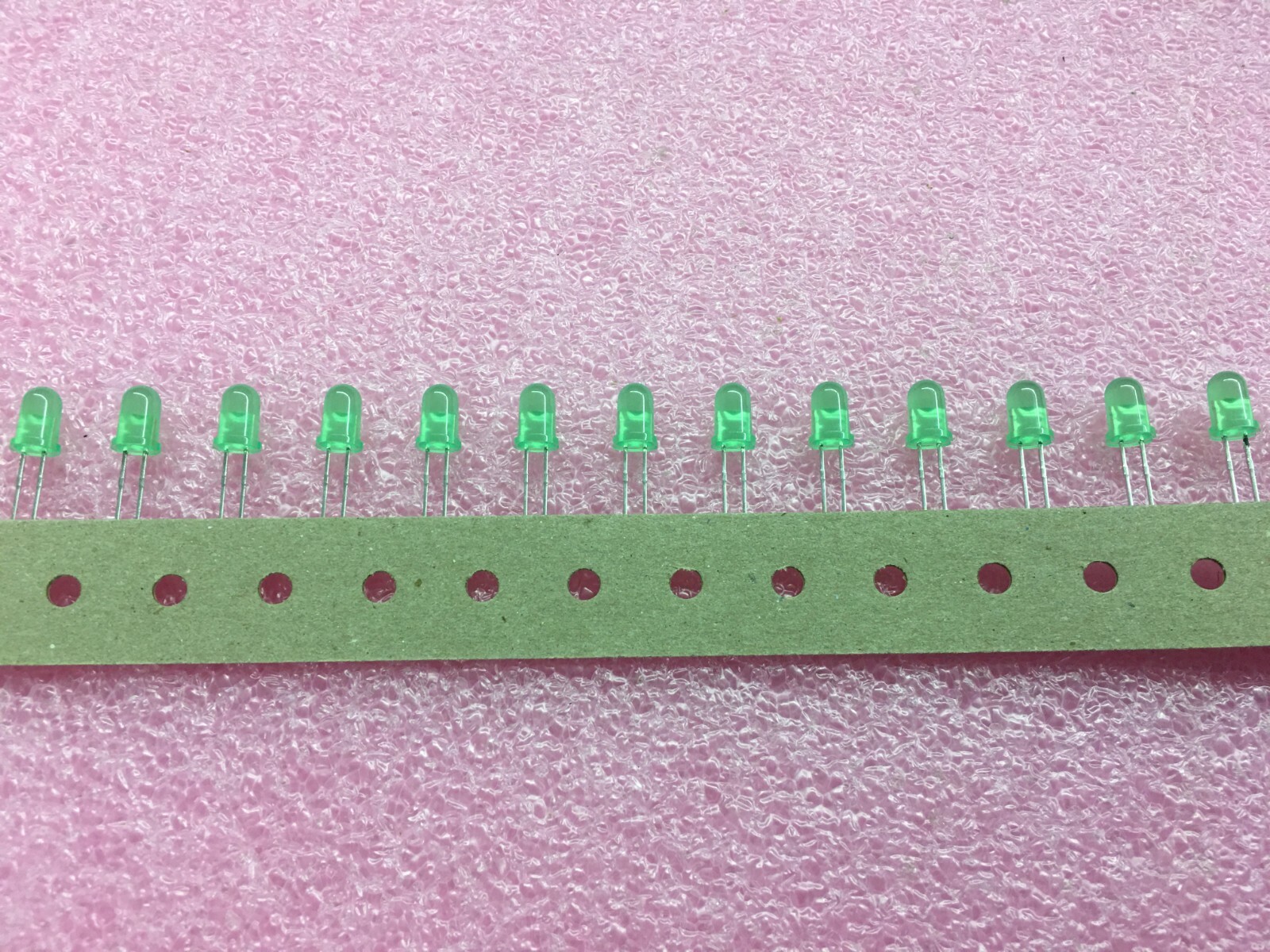 (100 PIECE LOT) LTL-307G, LITE ON, LED Uni-Color Green 565nm 2-Pin T-1 3/4, ROHS