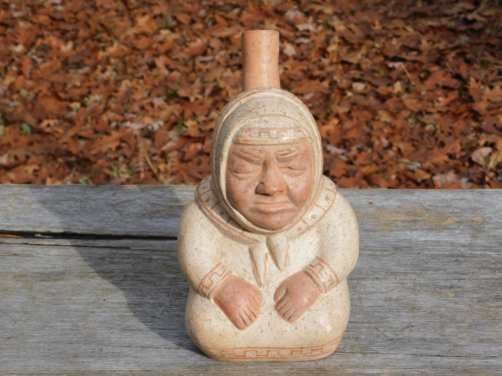 A Peruvian pre-Columbian Chimu Huaco Moche Ceramic 1960's Reproduction Woman aq