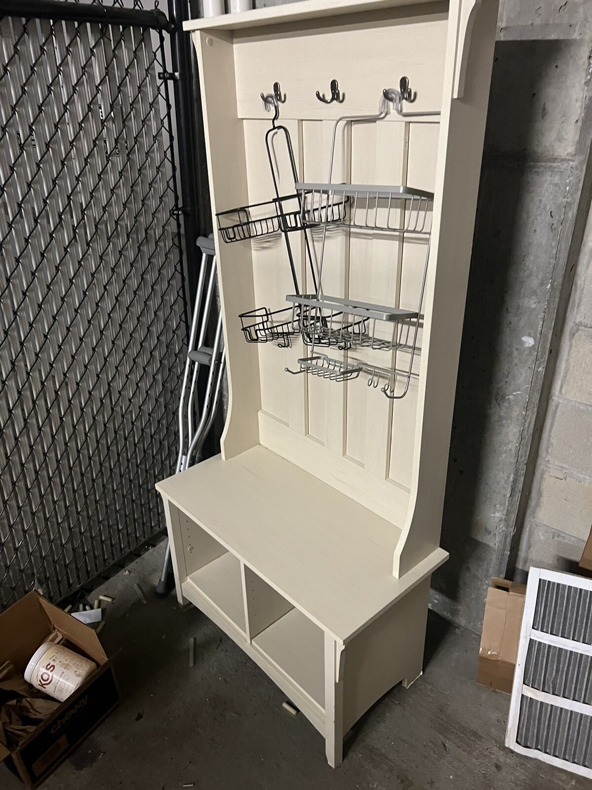 mud room storage bench