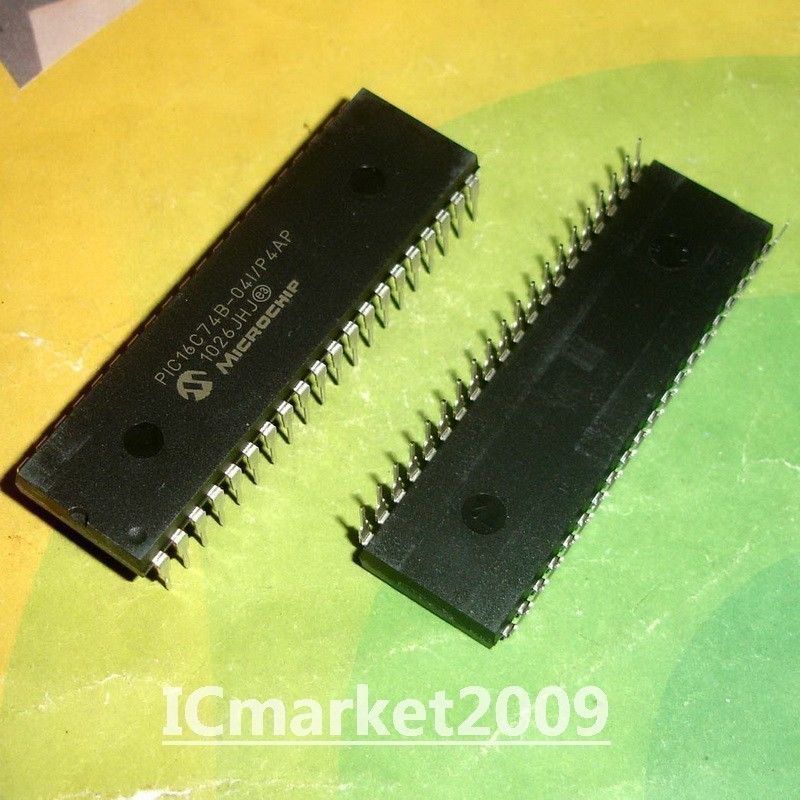 1 PCS PIC16C74B-04I/P DIP-40 PIC16C74 16C74B 40-Pin 8-Bit CMOS Microcontrollers