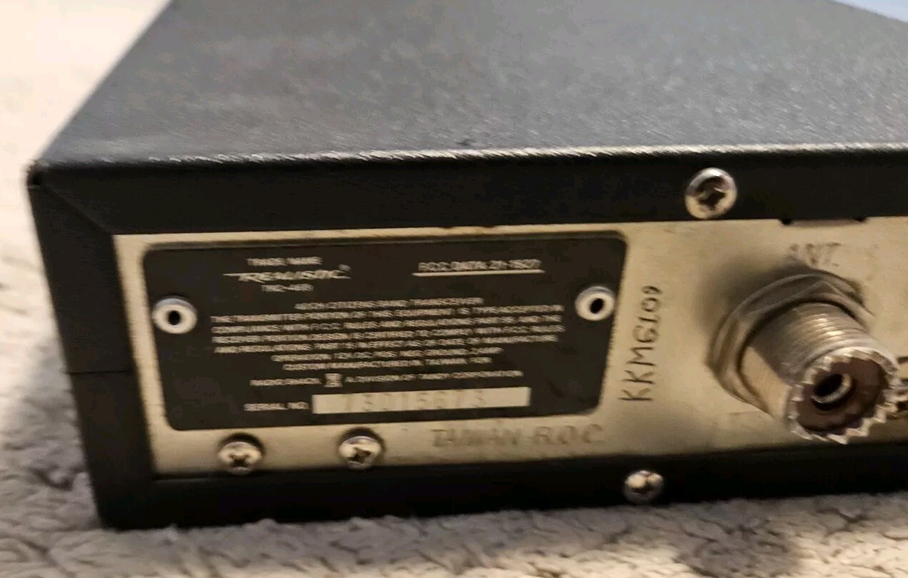 Realistic TRC-469 CB Radio Working