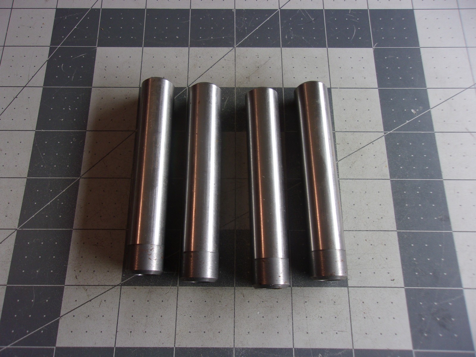 SBI 140-8220 (4) Valve Guides 7W7489 9Y7895 Caterpillar D330C D333C G3304 G3306